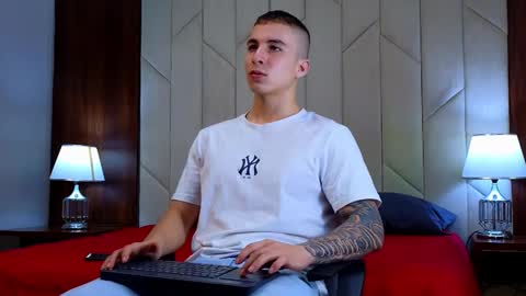 Asmodeo  -   online show from January 2025 09:41:01 PM