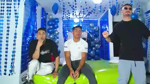 THOMAS AND DAMIAND online show from January 2025 12:15:01 AM