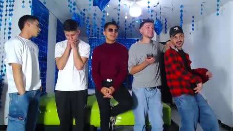 THOMAS AND DAMIAND online show from February 2025 01:14:02 AM