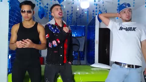 THOMAS AND DAMIAND online show from February 2025 12:19:02 AM