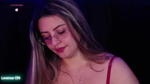   online show from November 2025 10:52:02 PM