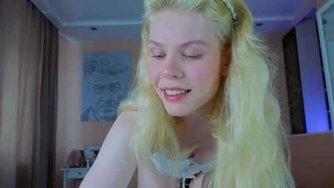 Snapshot of ass_latte chatting on June 2026 03:12:01 AM Sasha online show from June 2026 03:12:01 AM