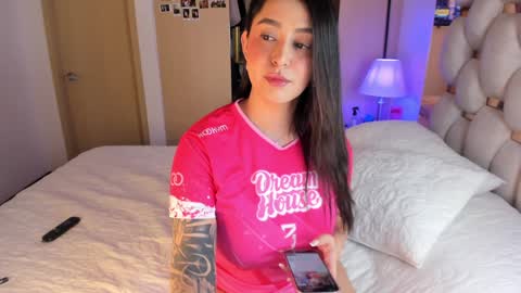 Ashley online show from February 2025 05:31:01 AM