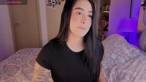 Ashley online show from November 2025 10:45:01 PM