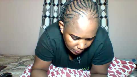 FLORAH DANIEL online show from October 2025 07:07:02 PM