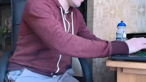 asterion51 online show from February 2026 03:38:01 PM