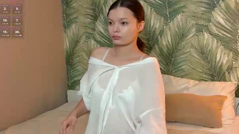 Snapshot of asterquinn chatting on June 2026 03:31:01 AM Aster Quinn online show from June 2026 03:31:01 AM