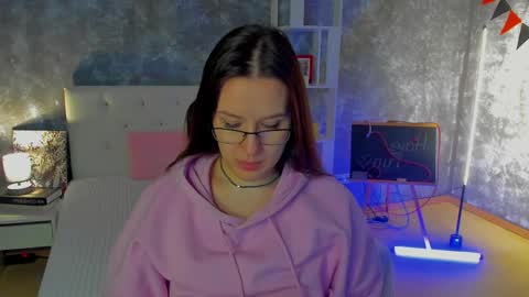 Asti online show from April 2026 01:42:02 AM