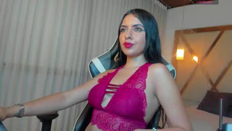 Astra Glows Cam online show from April 2026 11:50:02 AM