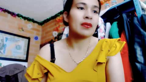 astrid_hauser66 online show from November 2025 08:55:01 PM