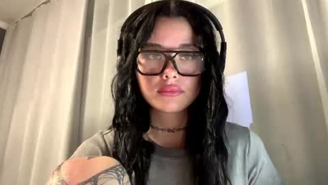 Snapshot of astridxxxxx chatting on July 2026 07:07:02 PM You can call me Emma online show from July 2026 07:07:02 PM