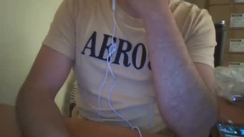 Snapshot of astro_boy_01 chatting on December 2024 09:48:01 PM astro_boy_01 online show from December 2024 09:48:01 PM