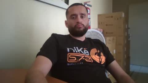 Snapshot of astro_boy_01 chatting on January 2025 08:57:01 PM astro_boy_01 online show from January 2025 08:57:01 PM