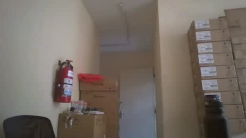 Snapshot of astro_boy_01 chatting on October 2025 09:25:02 PM astro_boy_01 online show from October 2025 09:25:02 PM