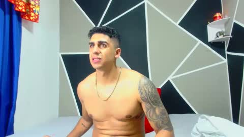 Snapshot of astromgrey chatting on December 2024 02:34:02 AM Astrom model independent online show from December 2024 02:34:02 AM