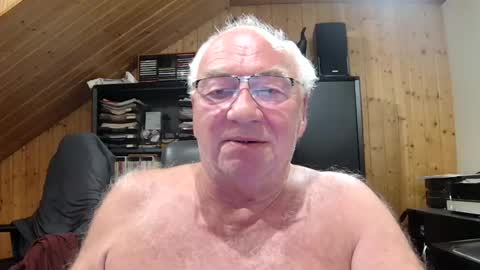 Snapshot of asusandy chatting on July 2026 10:16:01 PM asusandy online show from July 2026 10:16:01 PM