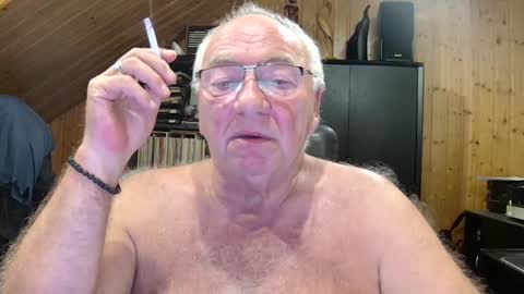 Snapshot of asusandy chatting on July 2026 11:31:01 PM asusandy online show from July 2026 11:31:01 PM