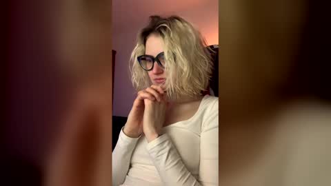 asya_new online show from December 2025 04:47:01 PM