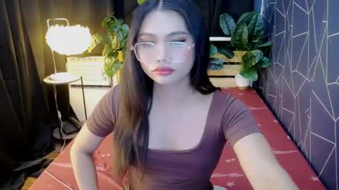 atashakendall online show from April 2026 04:12:01 PM