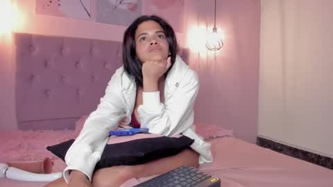 Snapshot of atenajb chatting on September 2025 07:57:01 AM ATENA online show from September 2025 07:57:01 AM