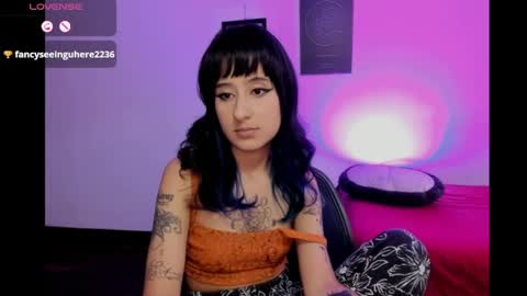 Snapshot of atenea_dragon__ chatting on April 2026 08:54:01 PM Atenea online show from April 2026 08:54:01 PM