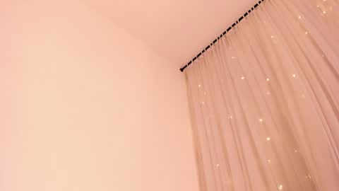 atenea lux online show from June 2026 06:56:01 AM