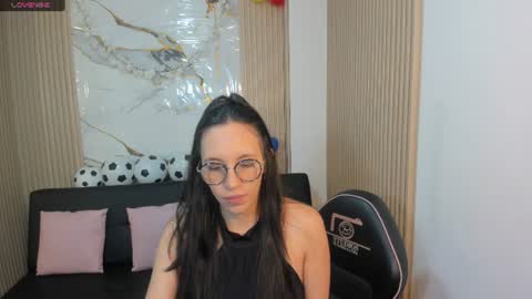 Atenea online show from July 2026 03:19:01 AM