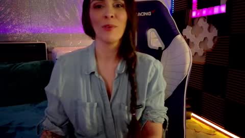 Athena Autumn online show from February 2026 04:08:01 AM