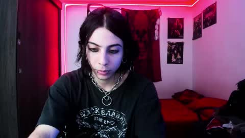 athenauwu online show from September 2025 08:37:02 AM