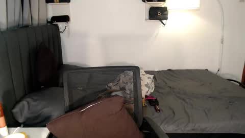 athisamore online show from February 2025 09:47:02 AM