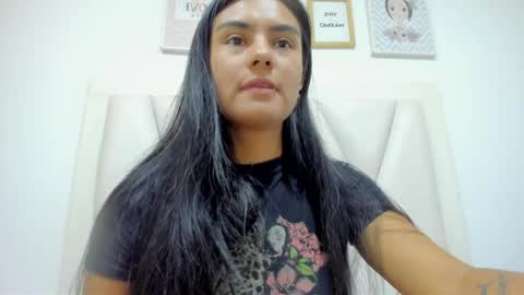 Snapshot of atilana_diaz chatting on May 2026 06:13:02 PM Atilana Diaz online show from May 2026 06:13:02 PM