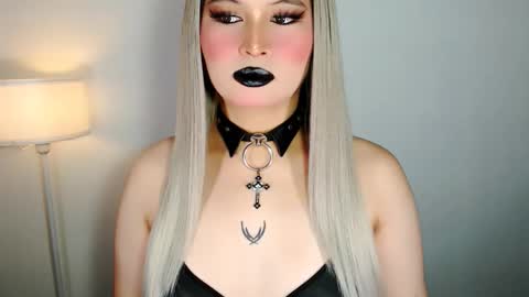 Audrey online show from March 2026 07:14:02 AM