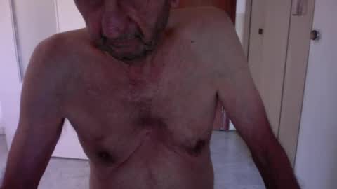 auguste688483 online show from June 2026 07:03:02 AM