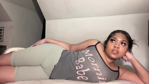 aunyxxx online show from October 2025 11:35:01 PM