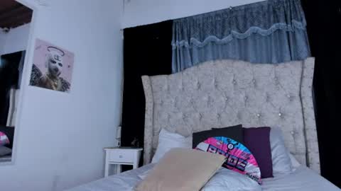 Aura online show from July 2026 03:03:02 PM
