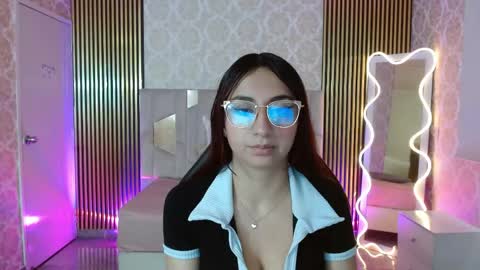 aura_tay1 online show from April 2026 11:27:01 AM