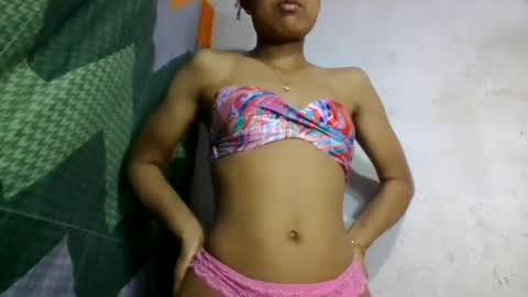 Snapshot of aurelie08 chatting on June 2026 04:16:02 PM aurelie08 online show from June 2026 04:16:02 PM