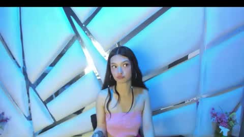 Snapshot of aurora18palmer chatting on December 2025 05:08:02 PM aurora online show from December 2025 05:08:02 PM