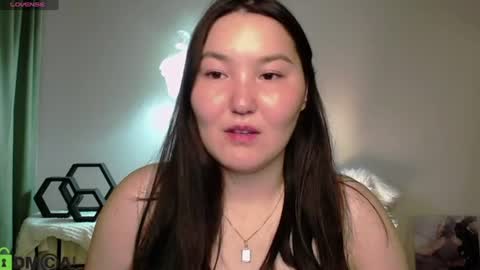 Snapshot of aurora_briggs chatting on July 2026 11:58:02 AM Camila online show from July 2026 11:58:02 AM