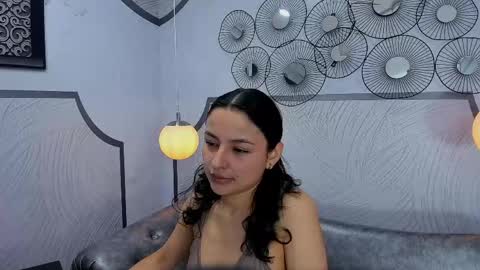 Snapshot of auroragracce chatting on April 2026 11:38:01 AM AuroraGracce online show from April 2026 11:38:01 AM