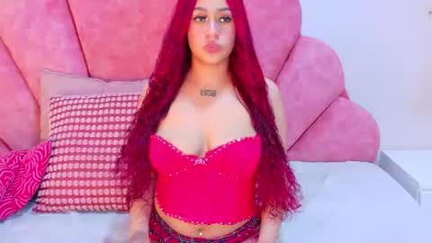 Snapshot of aurorajackson__ chatting on July 2026 08:11:02 PM AURORA online show from July 2026 08:11:02 PM