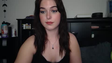 auroralightz1 online show from October 2025 04:35:01 AM