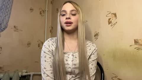 Katrina  online show from April 2026 03:31:02 PM