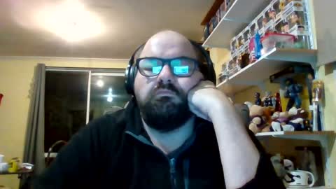 Snapshot of aussie_big_fella chatting on July 2026 11:47:01 AM Aaron Matthews online show from July 2026 11:47:01 AM