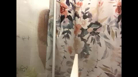 Milf4u online show from March 2026 11:14:01 AM