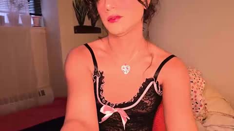 Snapshot of aussiepublictitties chatting on February 2026 09:29:02 PM Ray online show from February 2026 09:29:02 PM