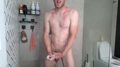 Snapshot of aussieweapon chatting on October 2025 11:02:01 PM Nick online show from October 2025 11:02:01 PM