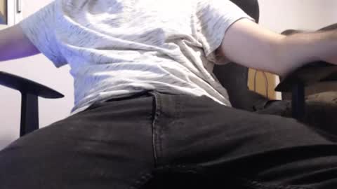 austin_breaker online show from October 2025 05:56:01 PM