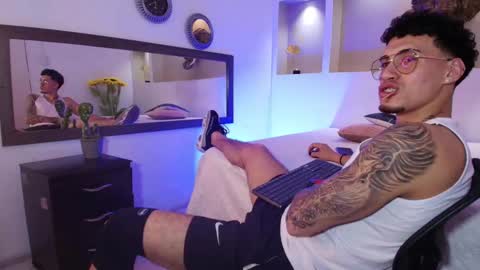 AUSTIN  online show from December 2024 06:45:01 AM