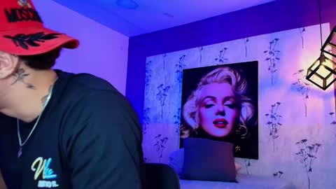 AUSTIN  online show from March 2025 02:04:01 AM